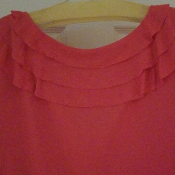 AXCESS NWOT CORAL RUFFLE ACCENT TOP SIZE XL - Picture 7 of 7